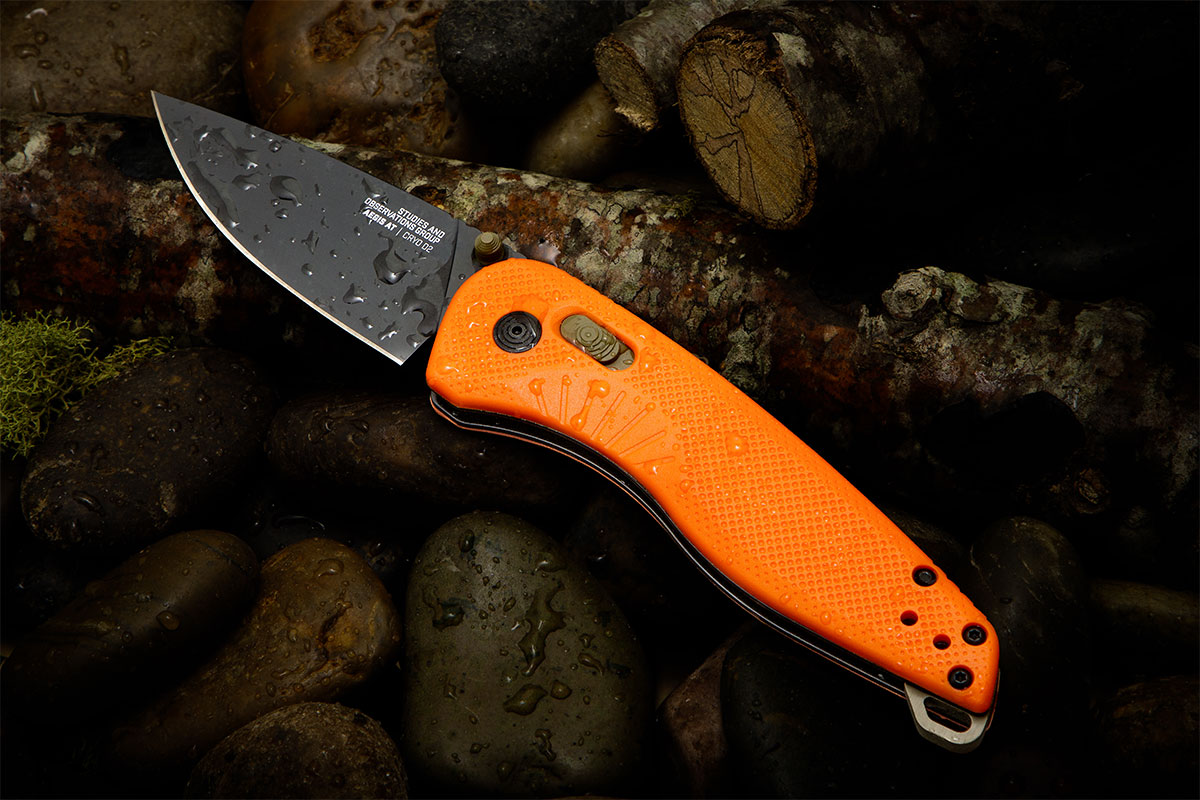 https://blog.knifecenter.com/wp-content/uploads/2020/09/sog-aegis-at-knifecenter-exclusive-blaze-orange.jpg