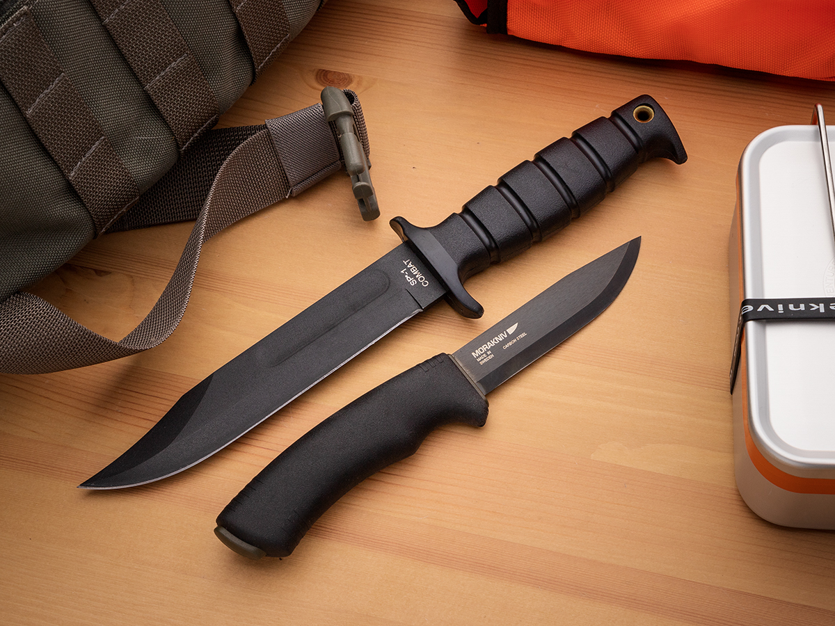 What Is The Best Knife for a Bugout Bag?