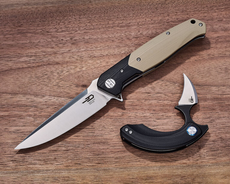 Bestech MagnaCut Swordfish Flippers and Strelit Push Dagger Flipper