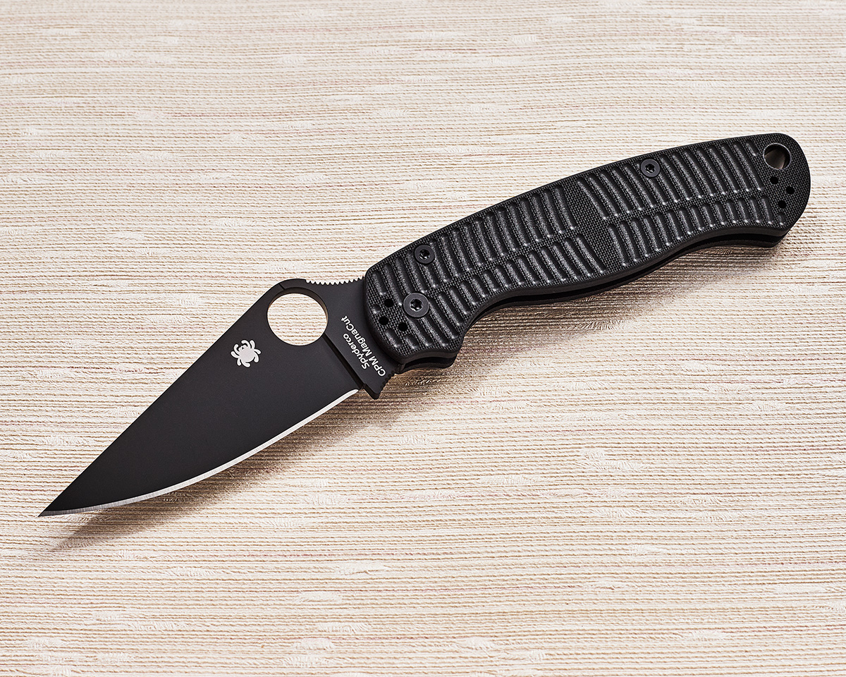 Spyderco Paramilitary 2 Salt Folder in MagnaCut | KnifeCenter Blog