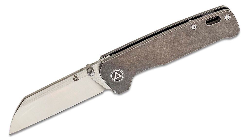 QSP Penguin titanium frame lock knife